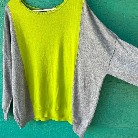CLEARANCE CASHMERE COLORBLOCK PULLOVER SWEATER GRAY CHARTREUSE GREEN LARGE EUC - Picture 4 of 6